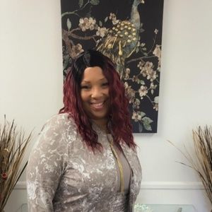 Meet your Posher, Shanetta